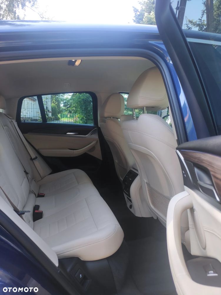 BMW X4 xDrive20i xLine sport - 32