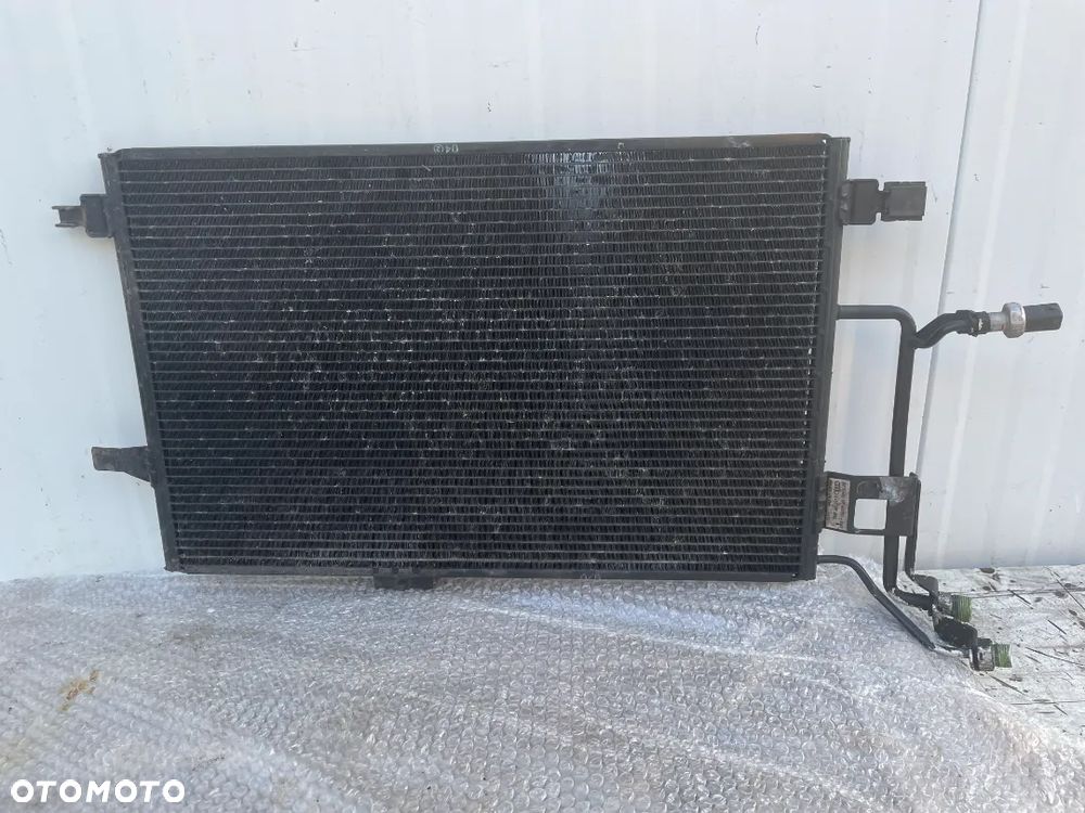 CHŁODNICA KLIMATYZACJI AUDI A6 C5 2.5 TDI 4B0260401G - 2