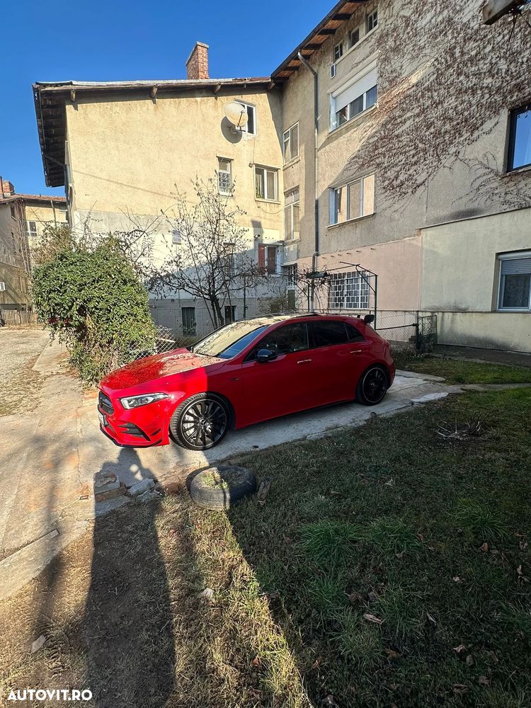 Mercedes-Benz A AMG 35 4MATIC+ Sedan Aut. - 16