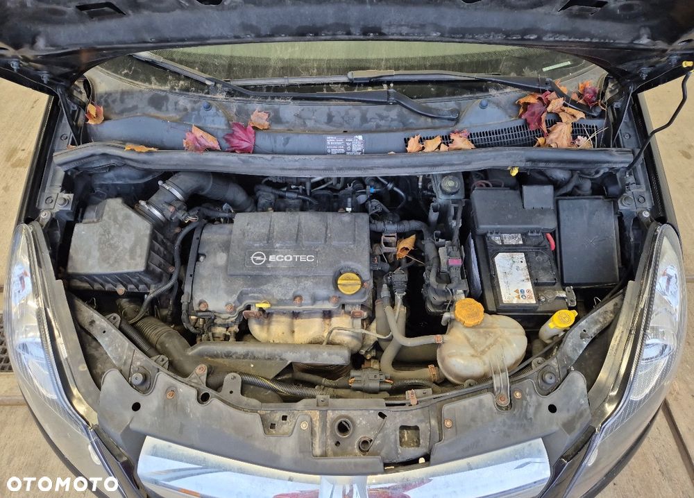 Opel Corsa 1.4 16V Edition 111 Jahre - 9