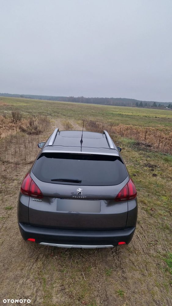 Peugeot 2008 1.2 Pure Tech GPF Allure S&S - 7