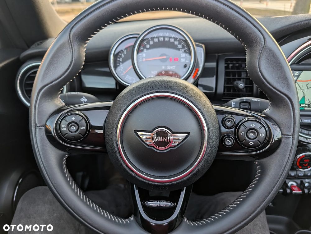 MINI Cooper - 32