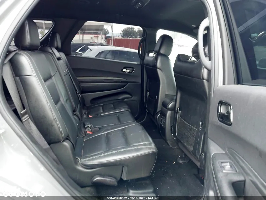 Dodge Durango - 9