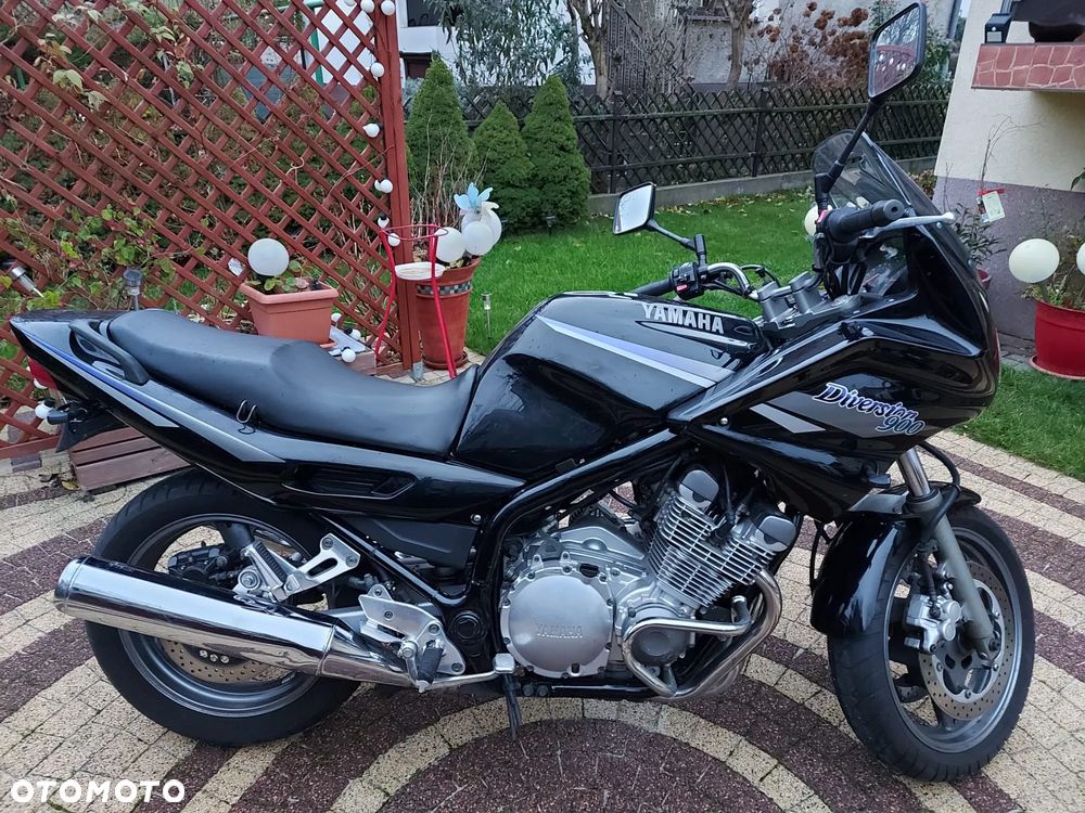 Yamaha XJ - 1