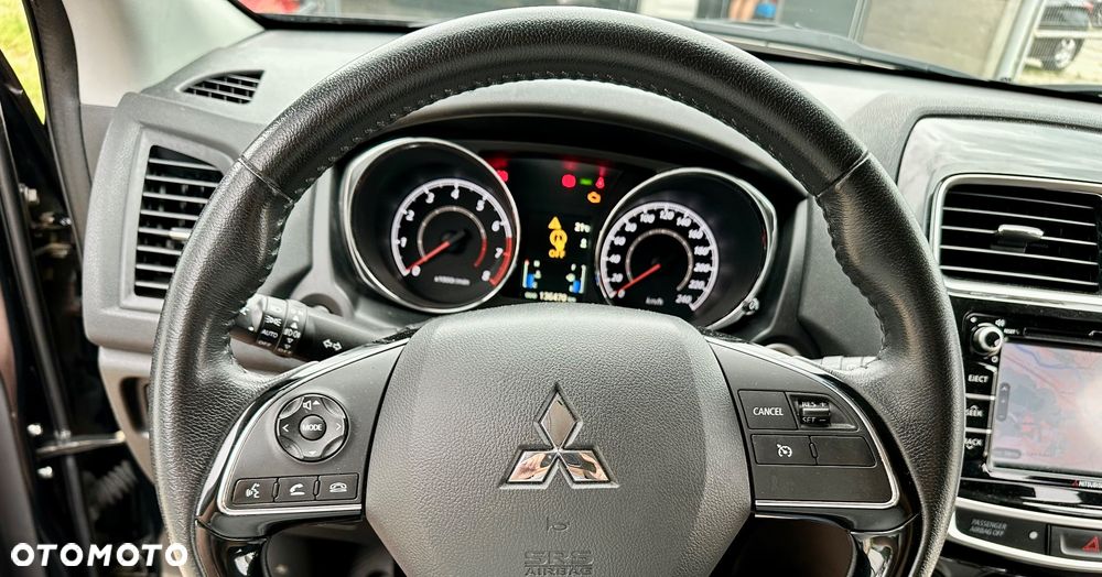 Mitsubishi ASX 1.6 Black Edition - 37