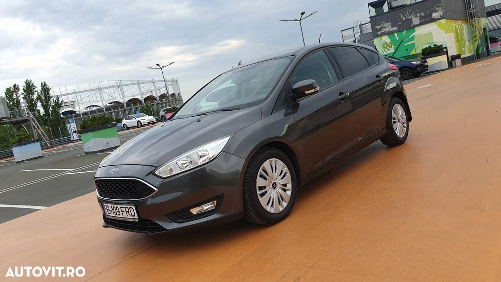Ford Focus 1.0 EcoBoost Trend Edition - 12