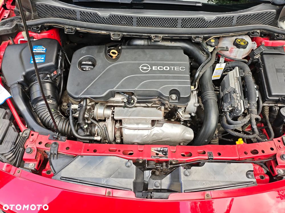 Opel Astra 1.4 Turbo Start/Stop Ultimate - 36