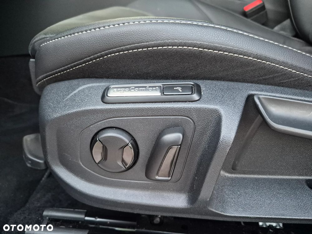 Volkswagen Arteon Shooting Brake 2.0 TSI R-Line DSG - 17