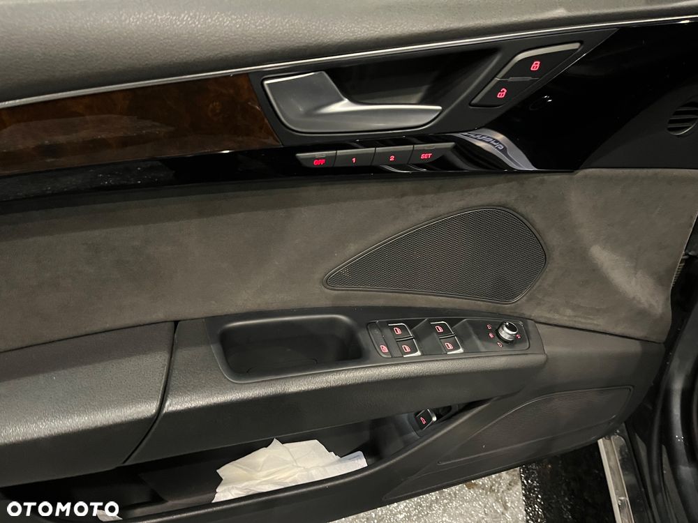 Audi A8 3.0 TDI DPF quattro tiptronic - 12