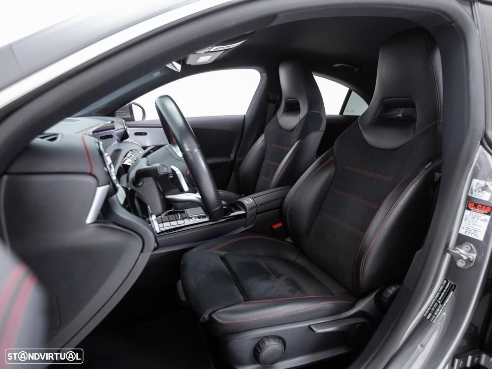 Mercedes-Benz CLA 180 - 9