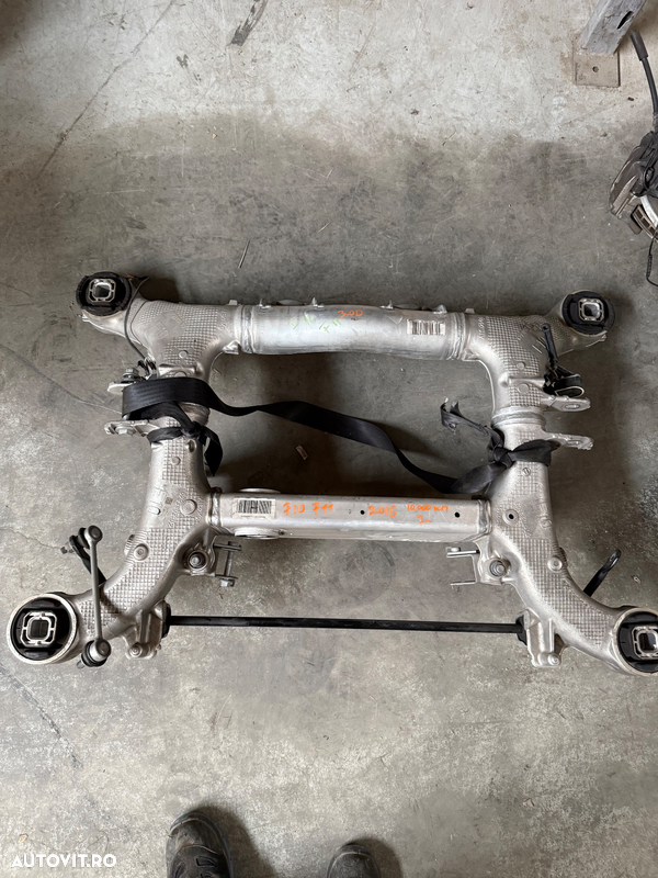 Punte spate BMW seria 5 F10-11 an 2010-2016 cu 10.000 km