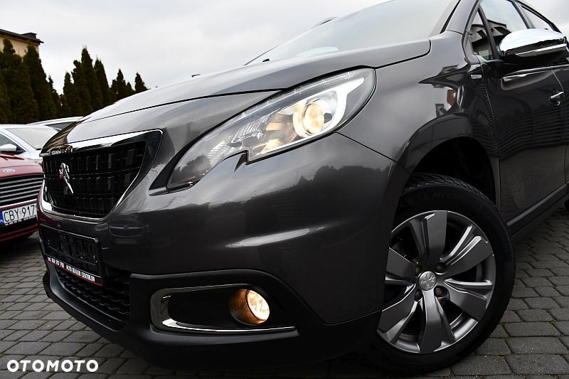 Peugeot 2008 BlueHDi 100 STOP & START Style - 33