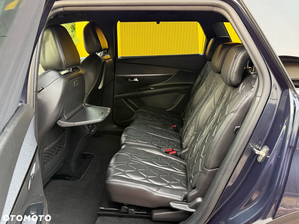 Peugeot 5008 - 14