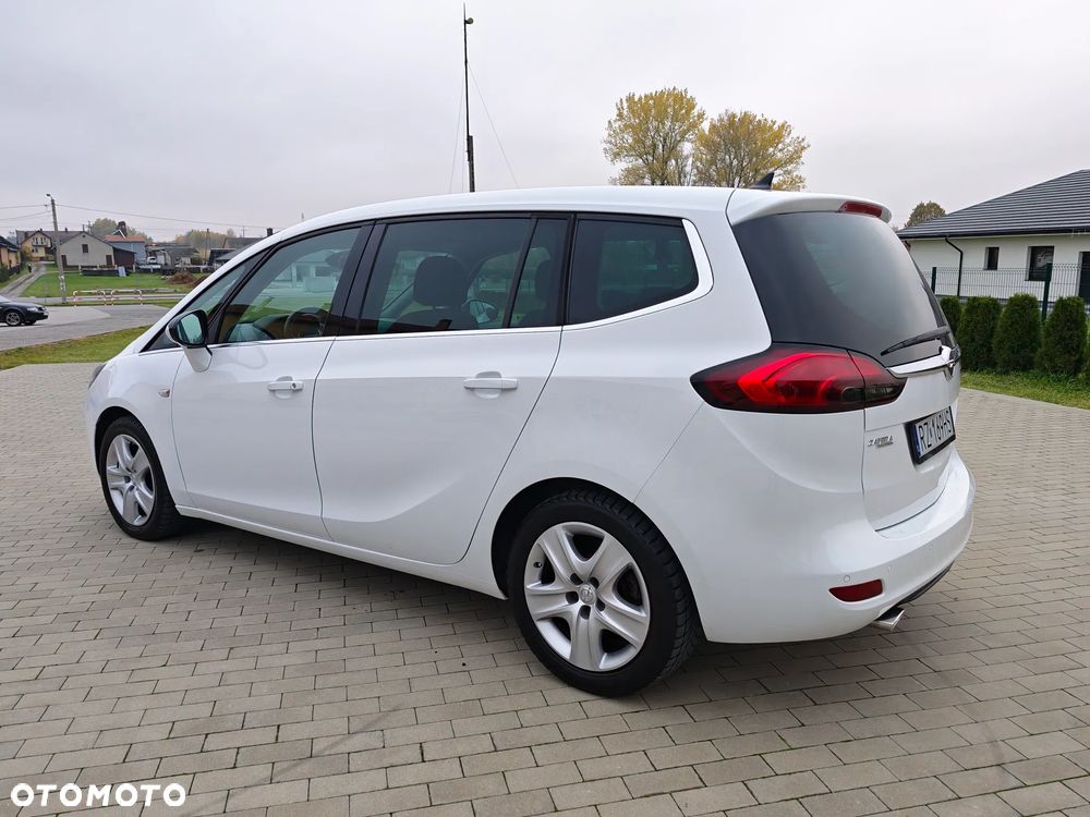 Opel Zafira 2.0 CDTI Cosmo - 9