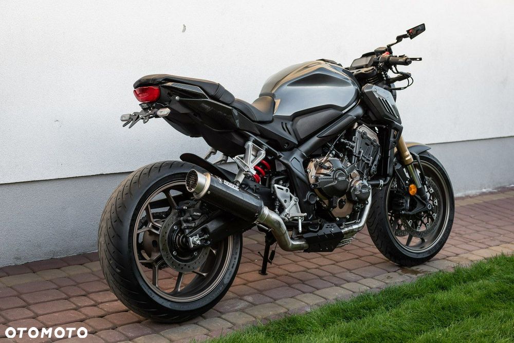 Honda CB - 6