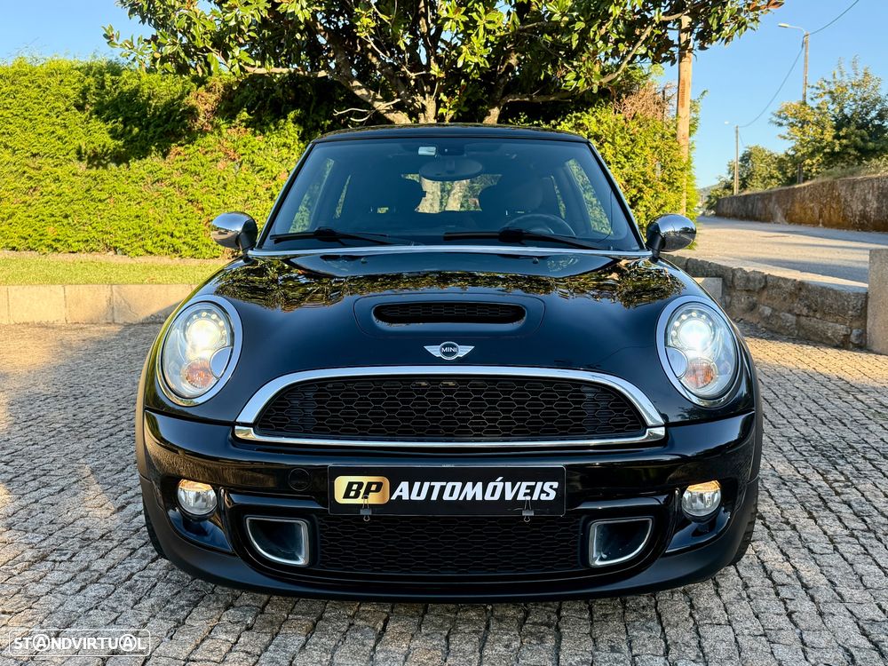 MINI 3 Portas Cooper SD Auto - 13