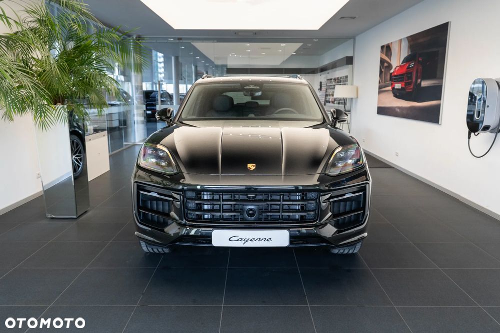 Porsche Cayenne E-Hybrid PHEV Black Edition - 4