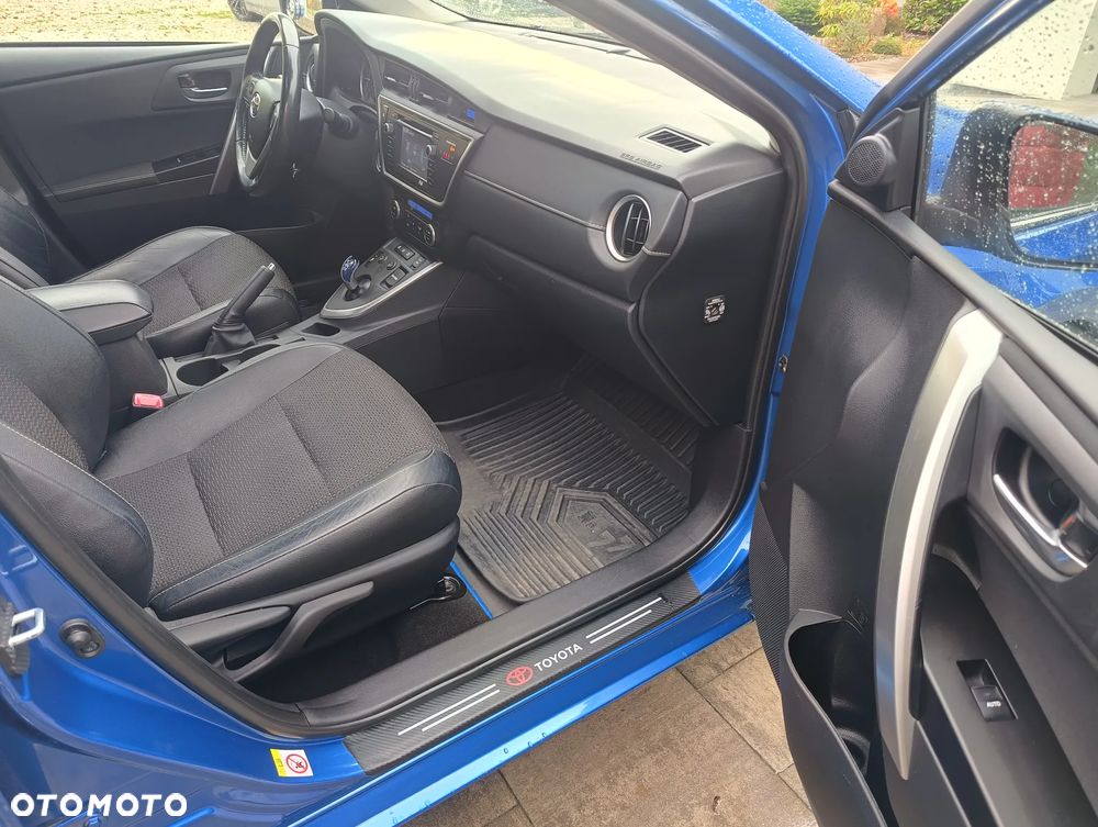 Toyota Auris 1.8 HSD Prestige NAVI - 12