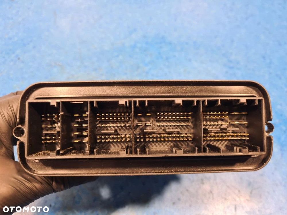 BMW 5 F11 2.0D N47 STEROWNIK SILNIKA 8513250-01 - 6