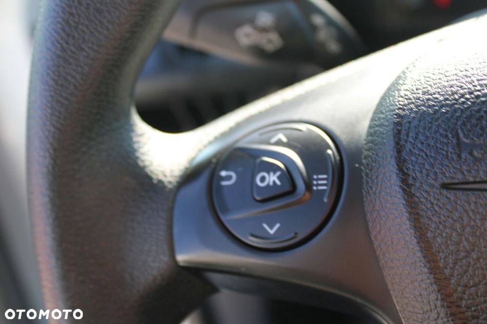 Ford Transit Connect - 17