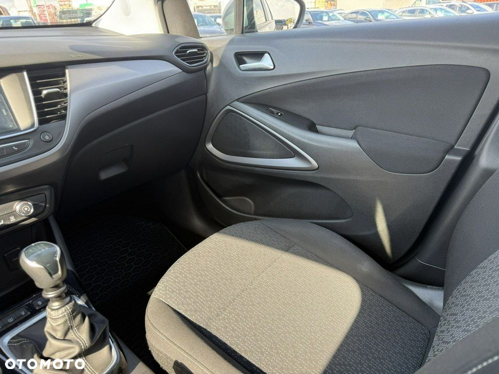 Opel Crossland 1.2 T Elegance - 15