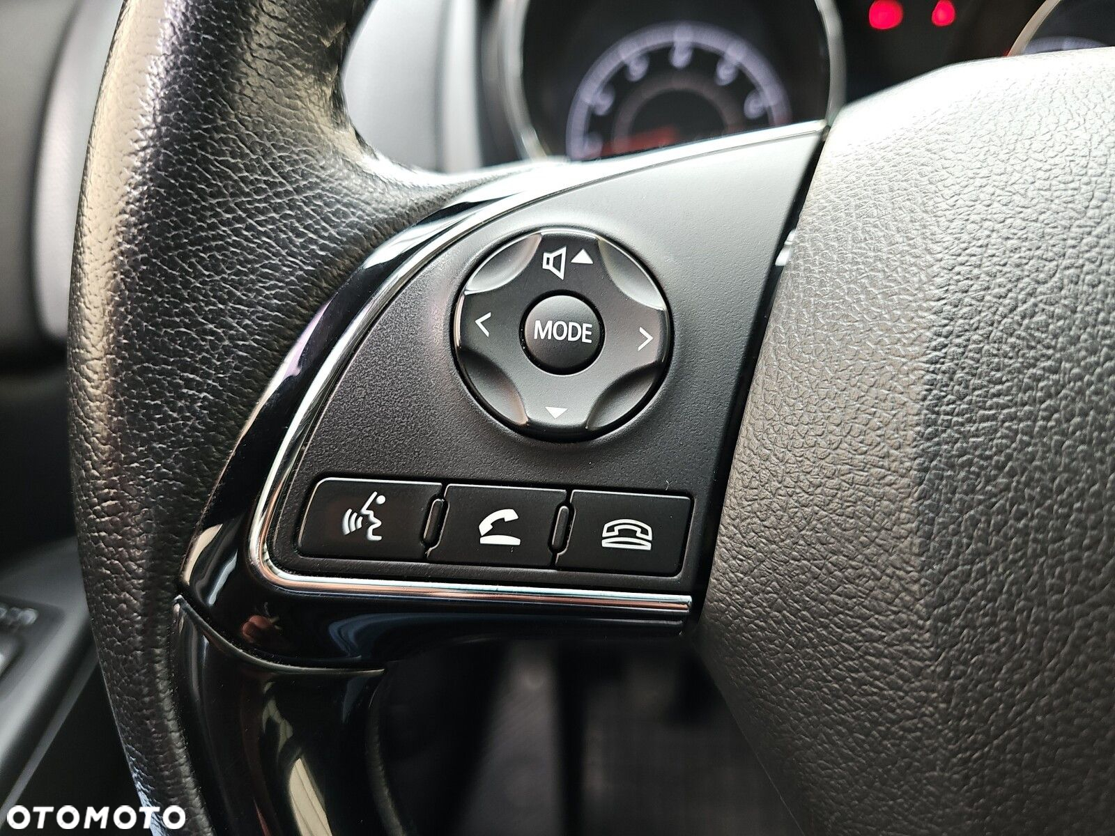 Mitsubishi ASX - 15