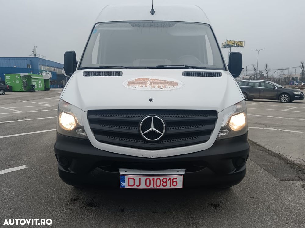 Mercedes-Benz Sprinter - 22