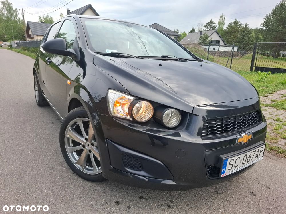 Chevrolet Aveo - 11