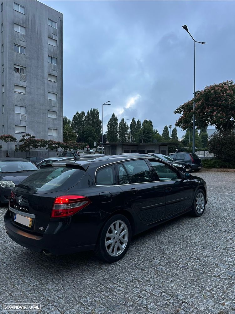 Renault Laguna Break dCi 150 FAP Aut Initiale - 4