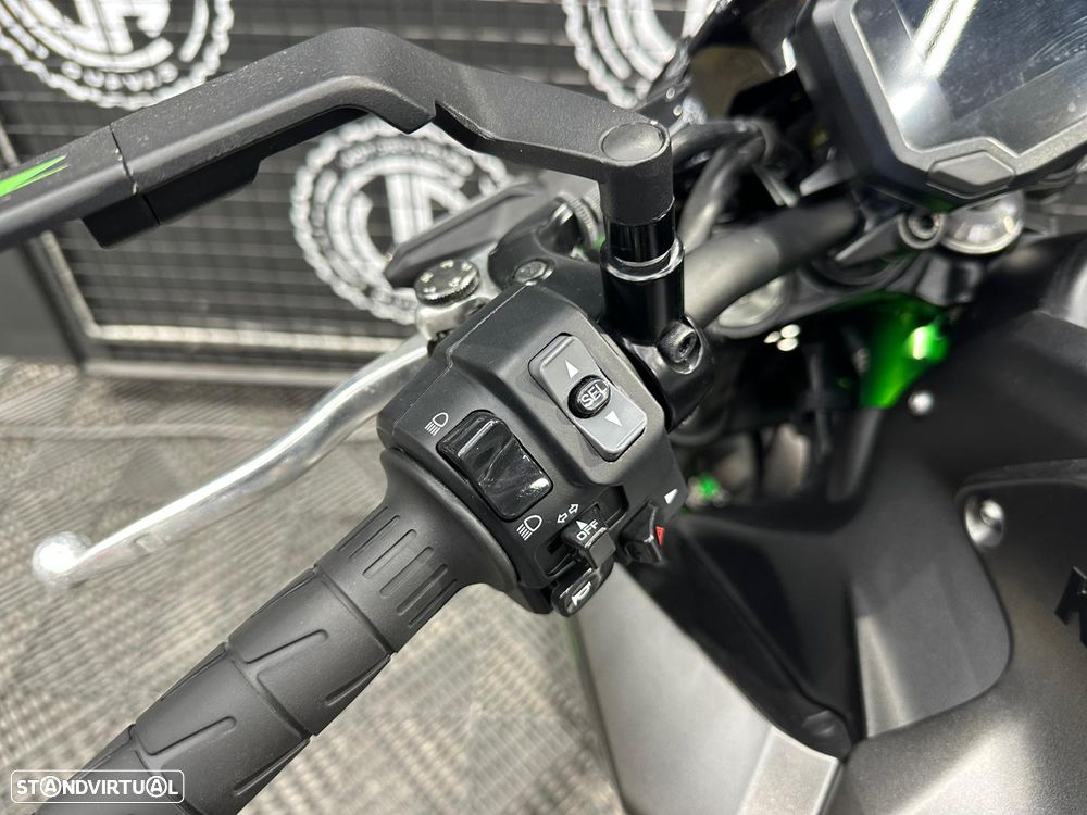 Kawasaki Z 900 - 9
