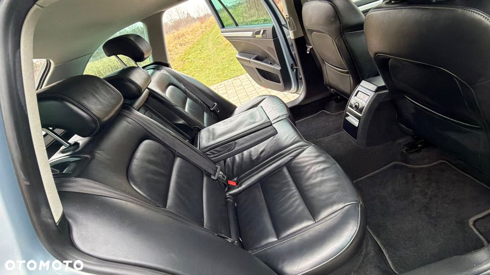 Skoda Superb 2.0 TDI DSG Ambition - 8