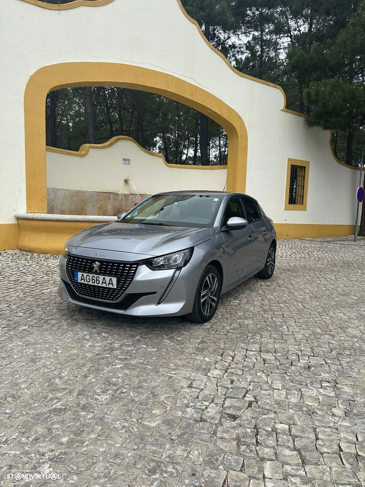 Peugeot 208 1.2 PureTech Allure EAT8 - 1