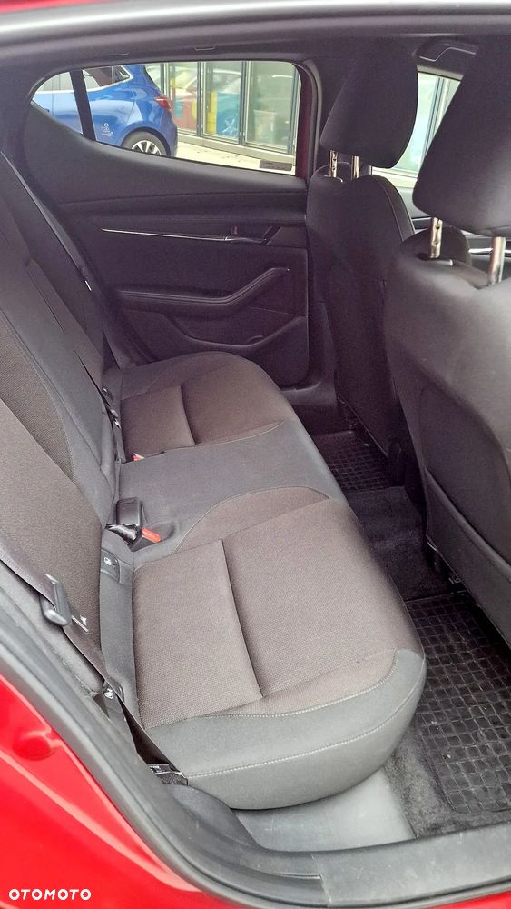 Mazda 3 - 10