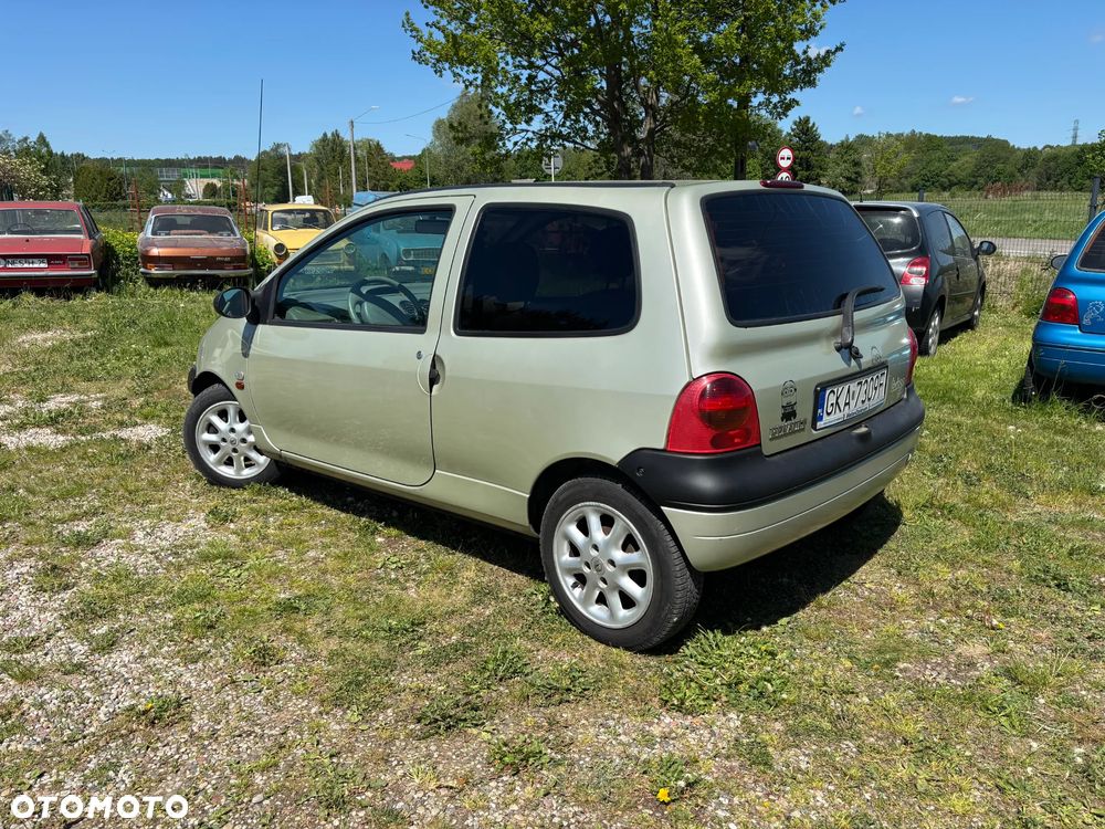 Renault Twingo 1.2 16V Privilege - 6