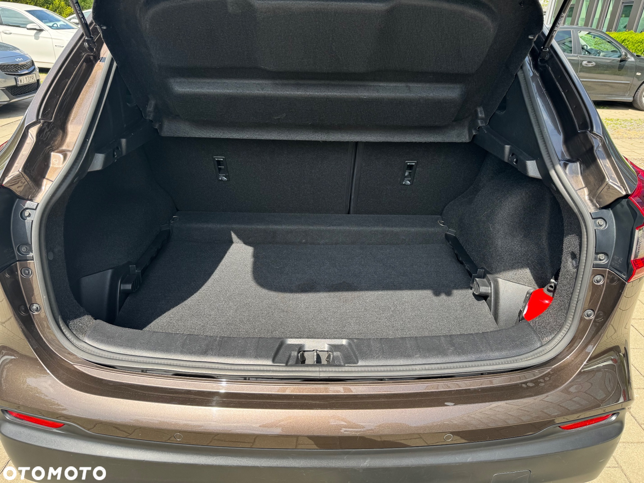 Nissan Qashqai 1.5 dCi N-Connecta EU6 - 14