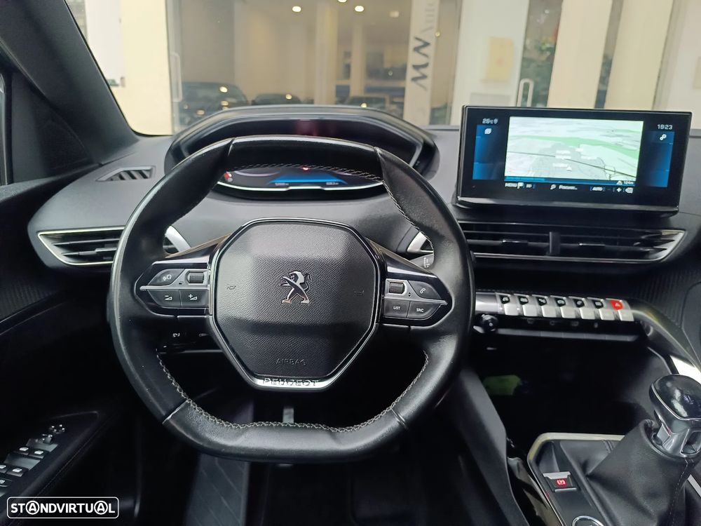 Peugeot 3008 PureTech 130 Stop & Start GPF Allure - 14