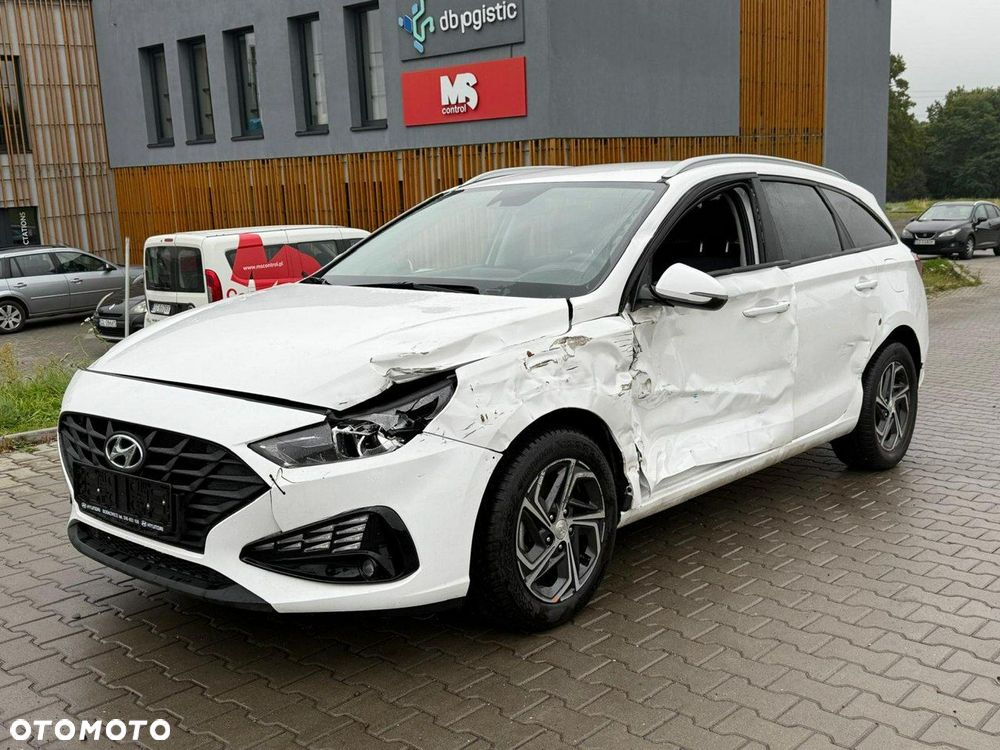 Hyundai i30 1.5 Pure - 6