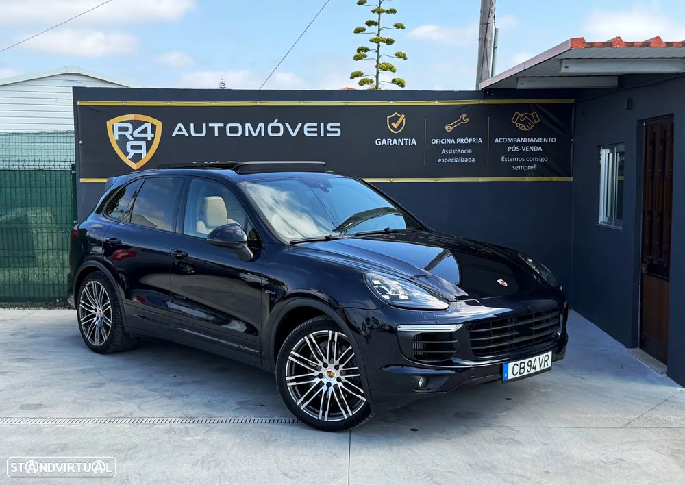 Porsche Cayenne 3.0 V6 - 4