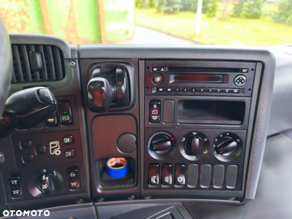 Scania P 410 - 33