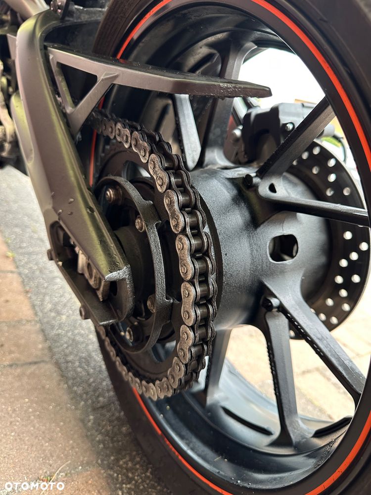 Yamaha MT - 15
