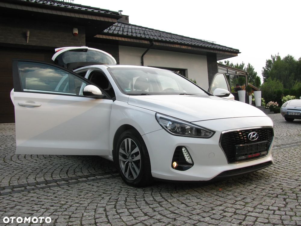 Hyundai i30 1.4 T-GDI Trend - 12
