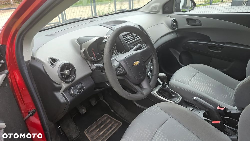 Chevrolet Aveo 1.2 LS - 7