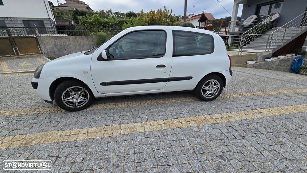 Renault Clio 1.5 dCi Confort - 3