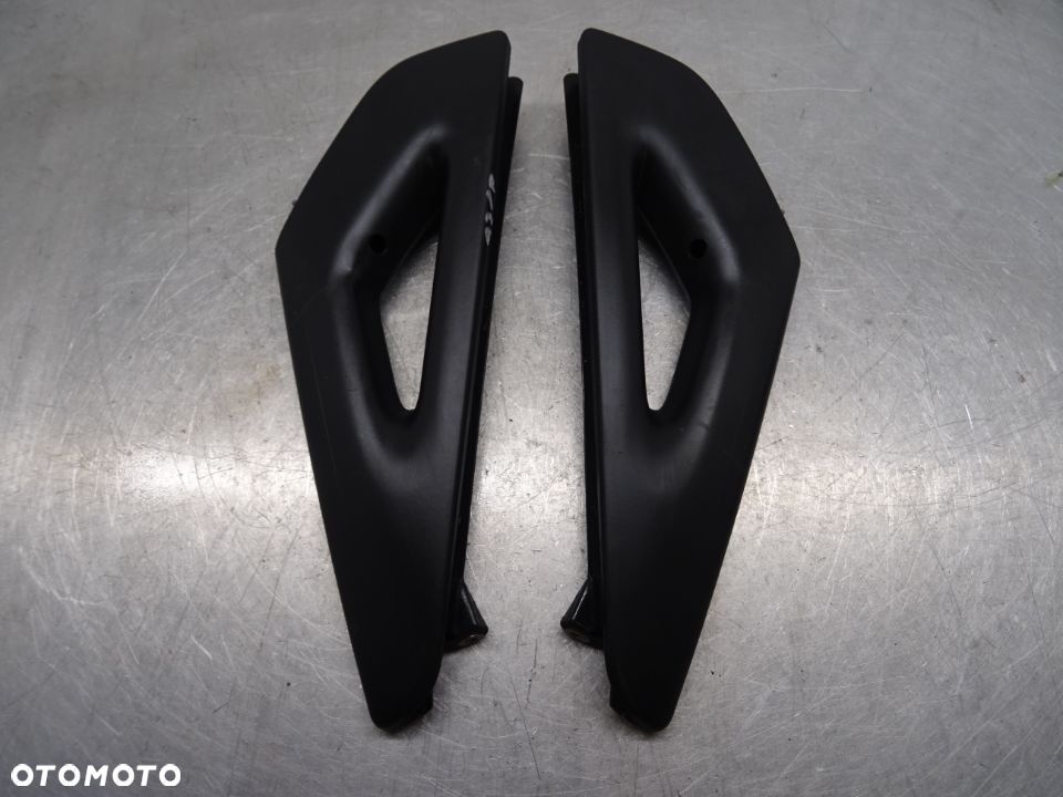 AUDI A3 8P 03-07 2.0TDI RĄCZKA UCHWYT TUNELU PRAWY LEWY