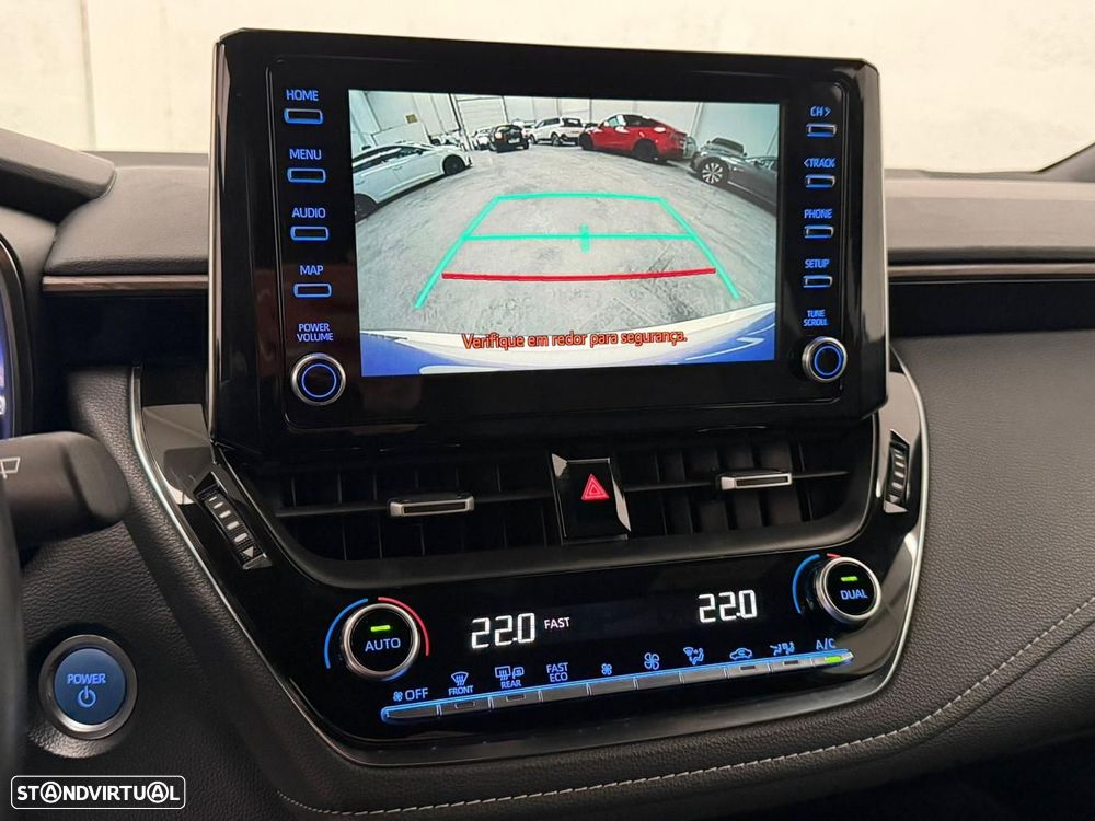 Toyota Corolla Touring Sports 1.8 Hybrid Trek - 26