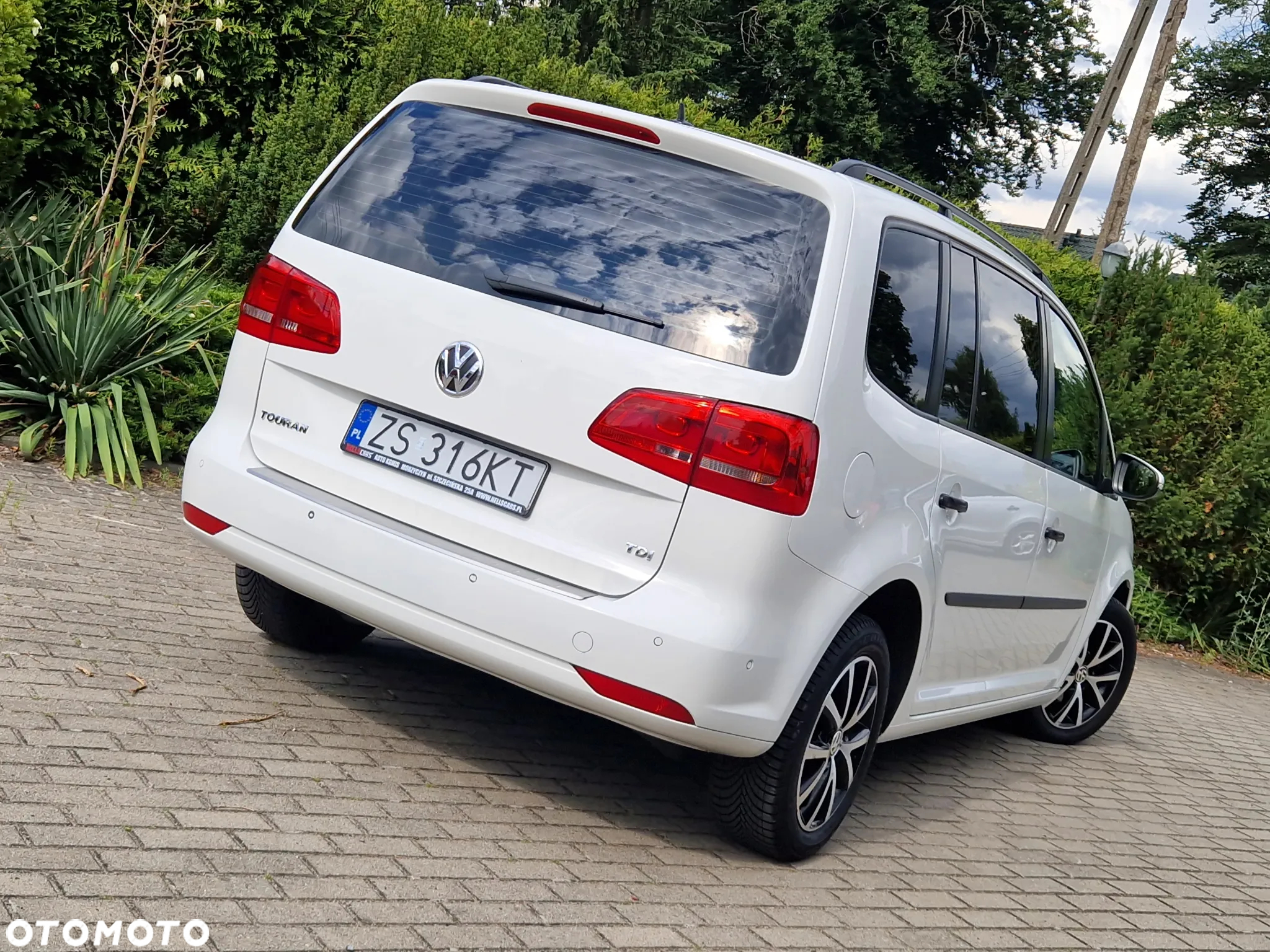 Volkswagen Touran 1.6 TDI DPF Comfortline - 17