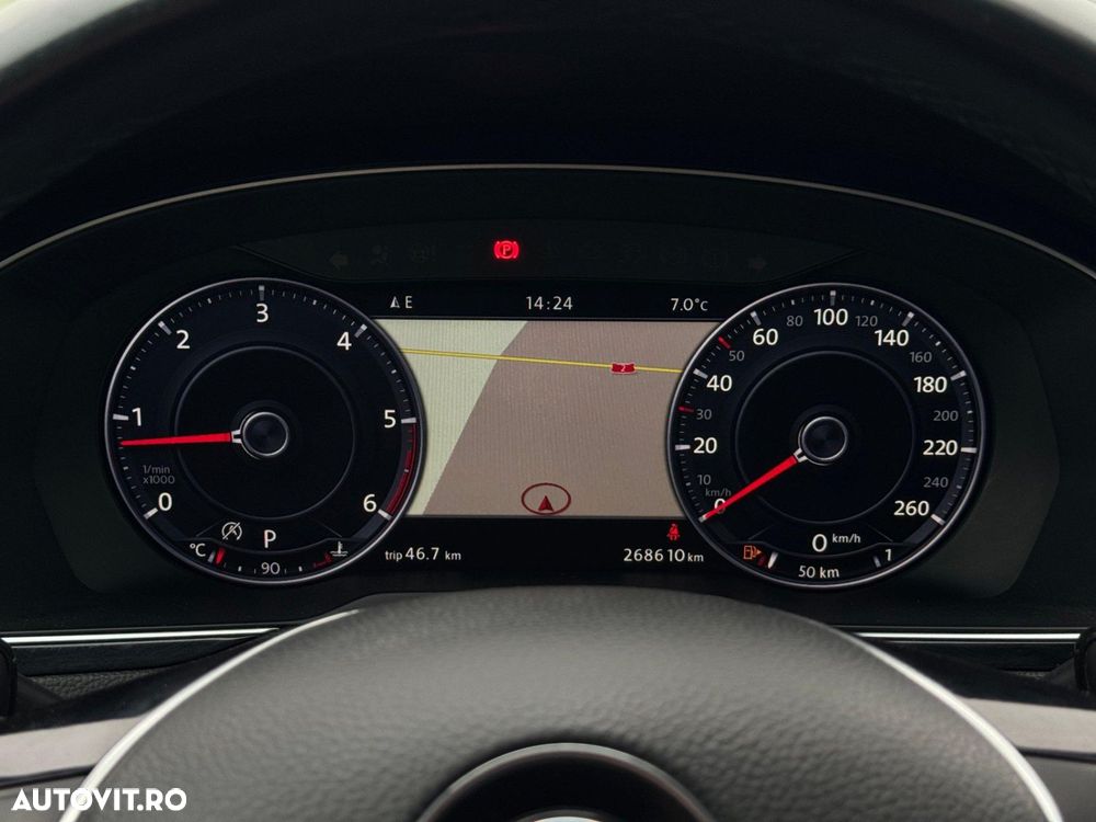 Volkswagen Passat Alltrack - 23