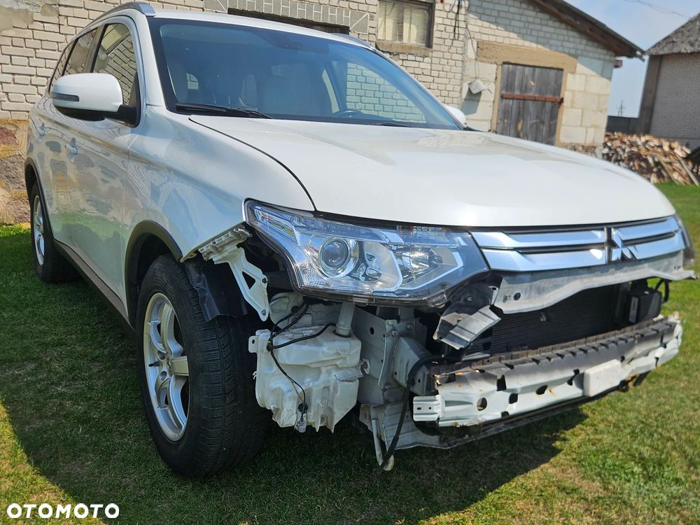 Mitsubishi Outlander 2.2 DI-D Intense + SDA 4WD - 8