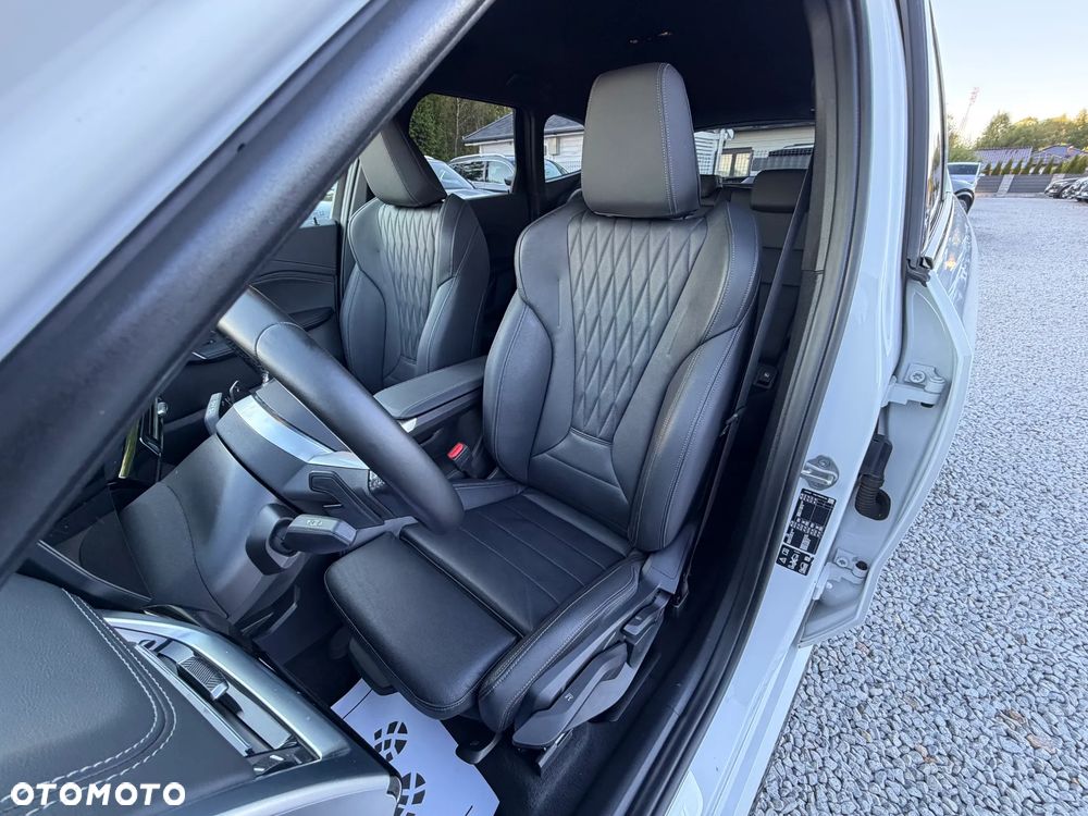 BMW X1 xDrive23i mHEV M Sport sport - 28