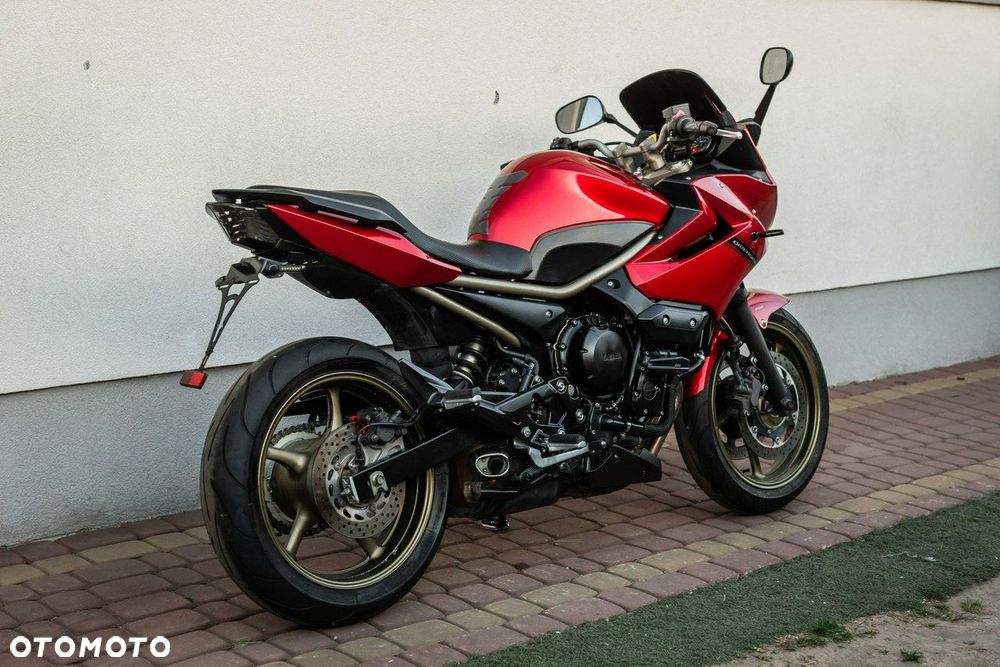Yamaha XJ - 3
